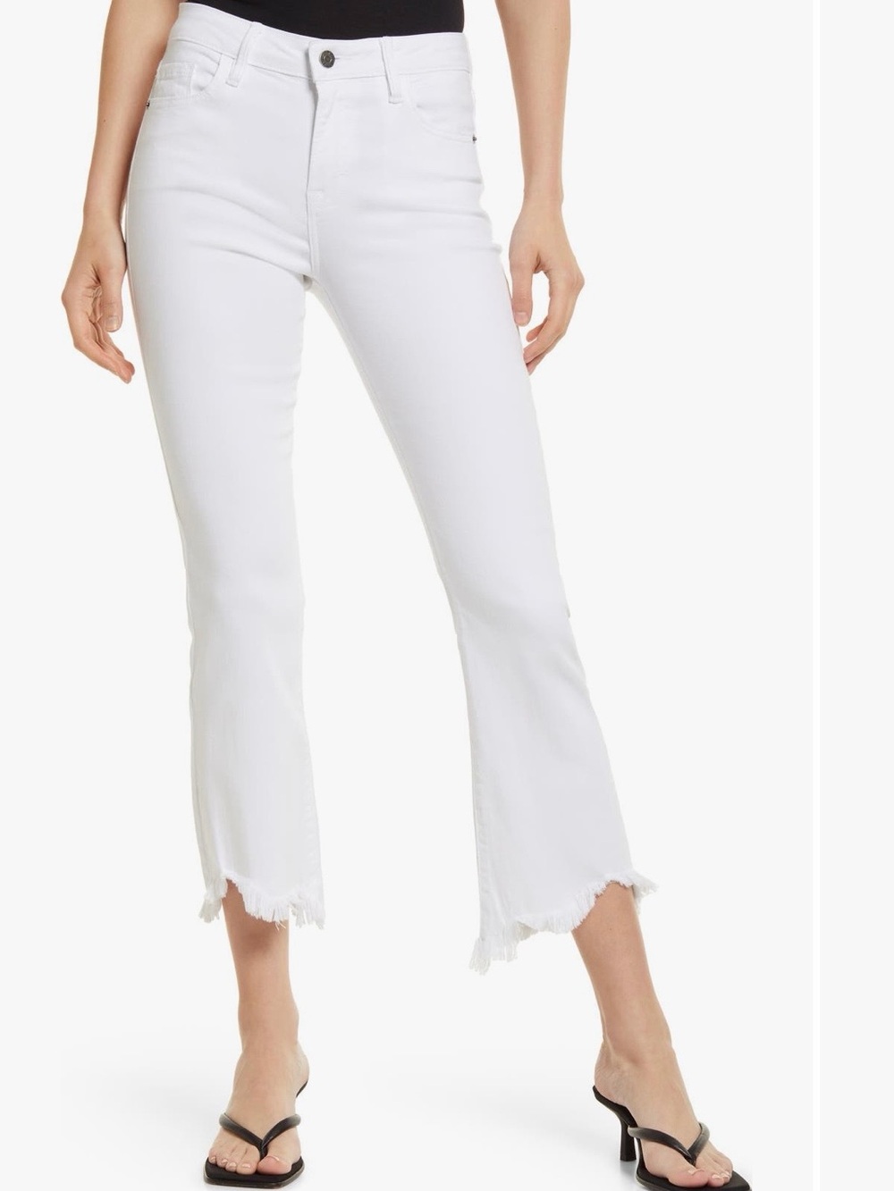 Nordstrom $88 HIDDEN JEANS fray hem crop flare White Size 24